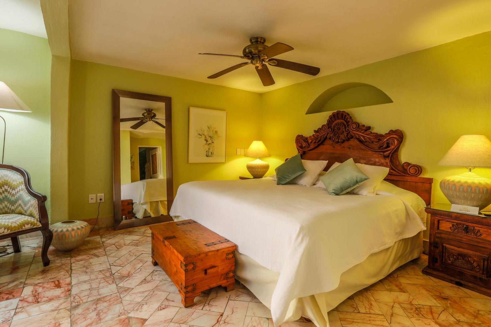 Casa Del Sol Inn อาจิจิก ภายนอก รูปภาพ